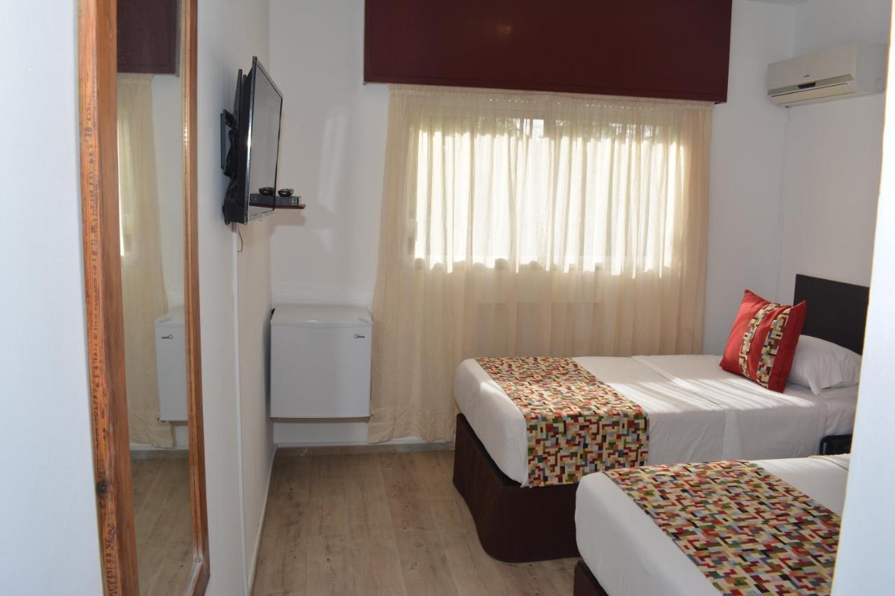 Hotel Express Maldonado Luaran gambar